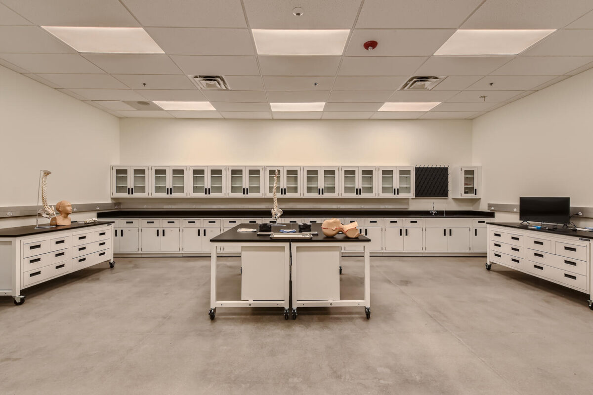 21,000 sf of office and lab space completed for Cerapedics